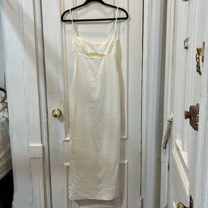 NWT White Zara Dress With Cut Out